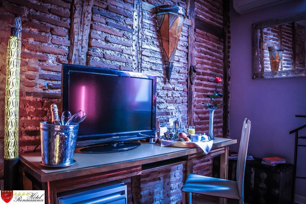 Hotel Renaissance Castres  Ngoại thất bức ảnh